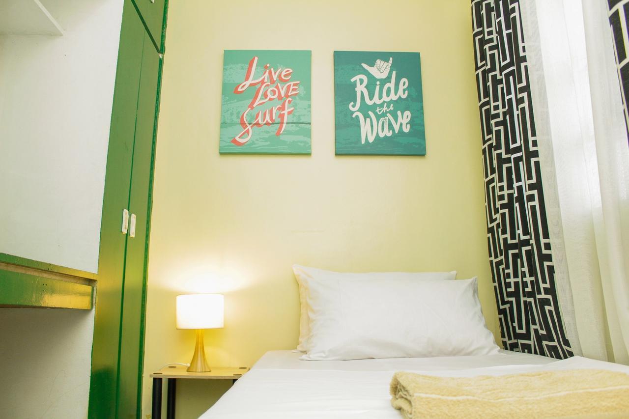 Backpackers Homestay - Nomadsmnl มะนิลา ภายนอก รูปภาพ