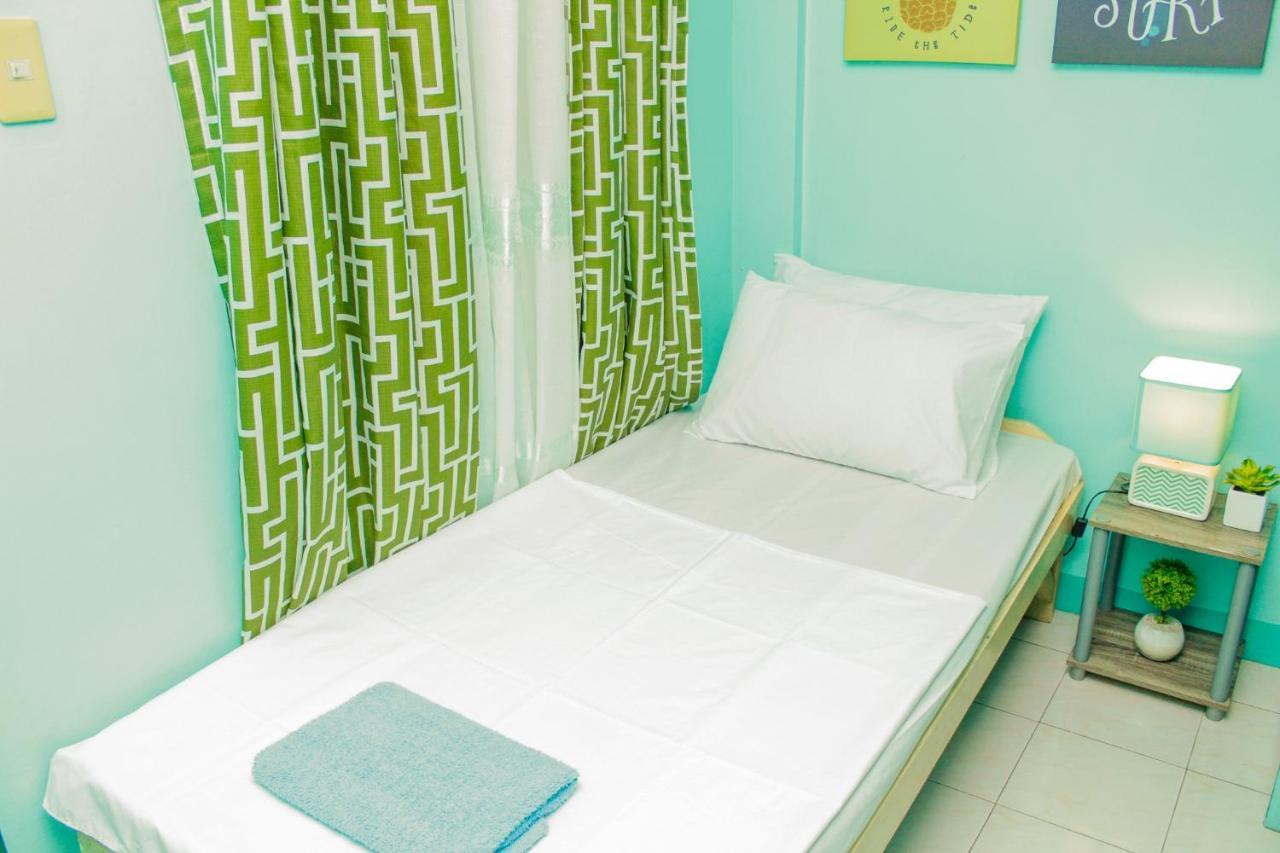 Backpackers Homestay - Nomadsmnl มะนิลา ภายนอก รูปภาพ